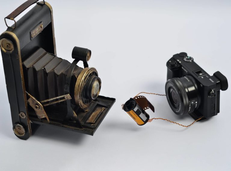 【人気沸騰】フィルムカメラの隠された魅力とは？静岡県で買取してもらう方法も紹介！