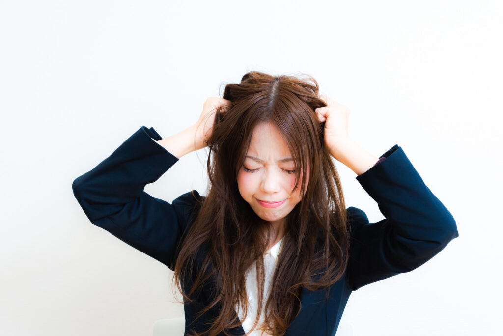 女性