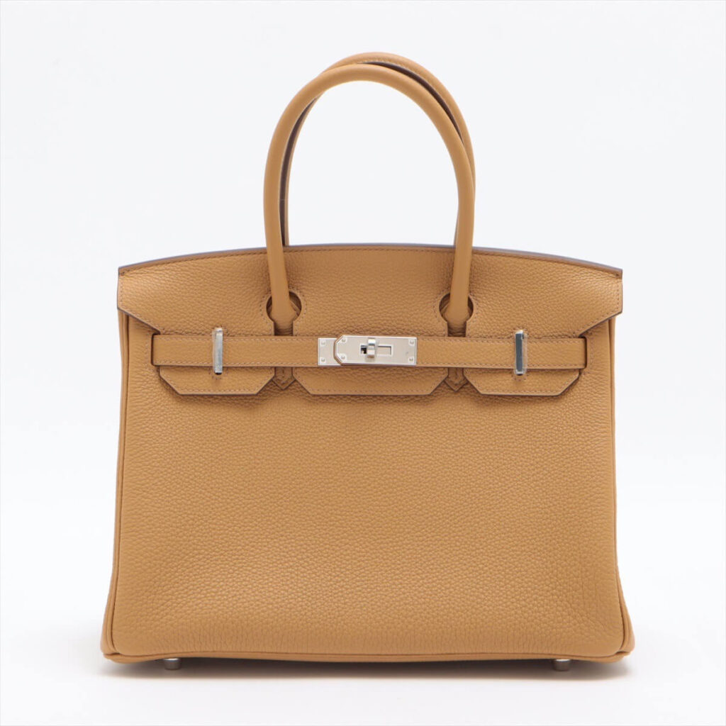 品格漂うエルメスのバッグ。今が売却の好機