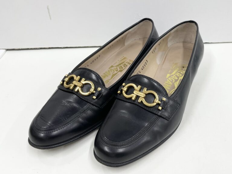 Ferragamo パンプス