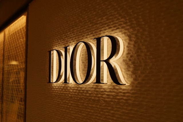 dior バッグ 安く買う方法