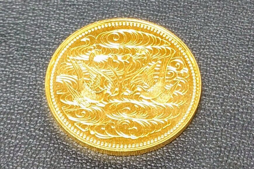 10万円金貨 価格推移