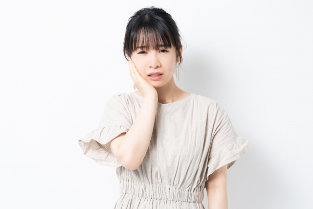 シャネル ピアス 偽物 見分け方