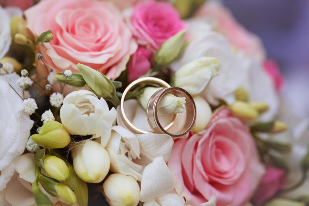 ハリーウィンストン 婚約指輪 相場