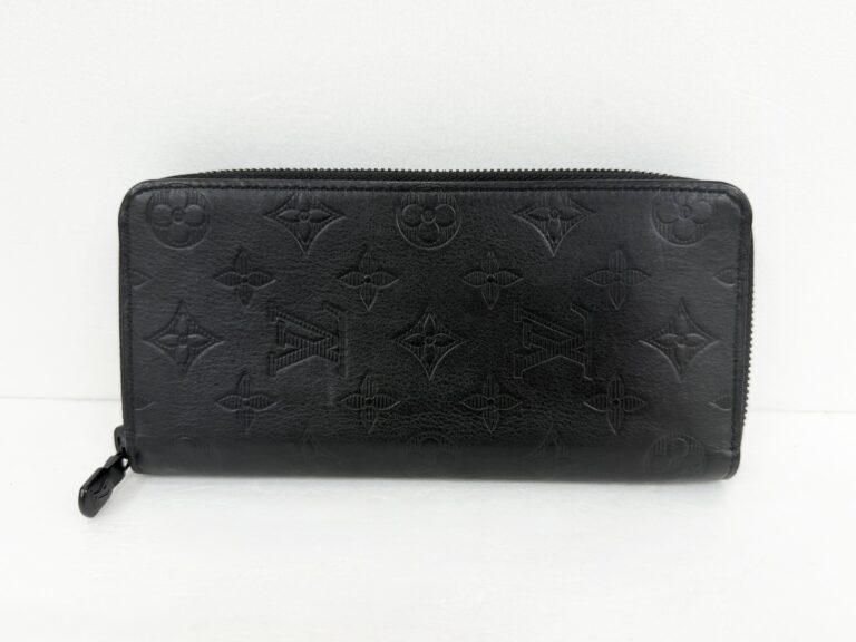 LOUIS VUITTON　財布