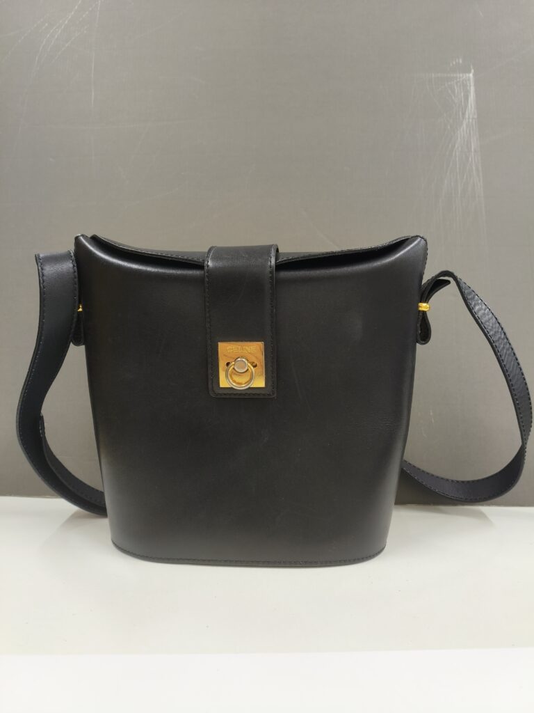 CELINE ガンチーニ レザーショルダー
