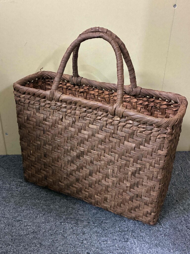 山葡萄のカゴバック