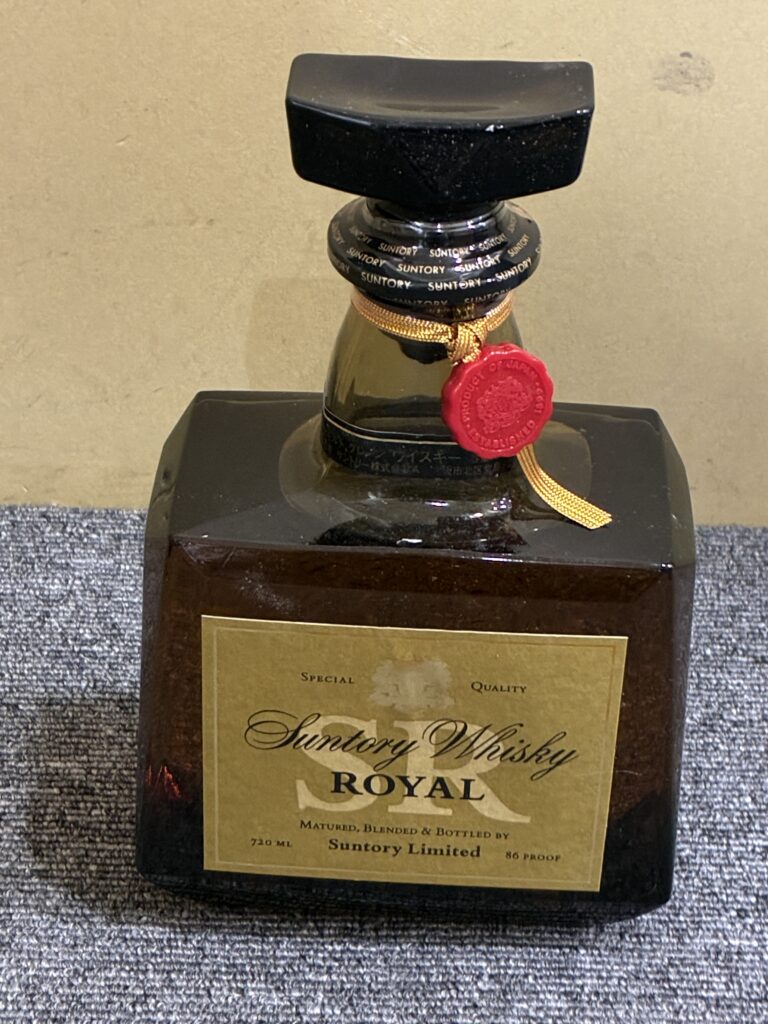 SUNTORY　ROYAL