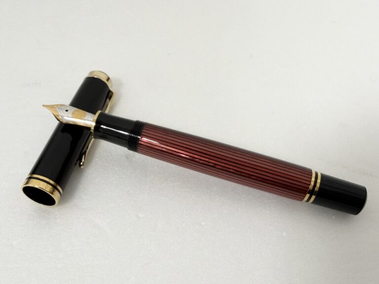 万年筆 Pelikan