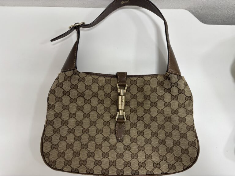 GUCCI　ニュージャッキー